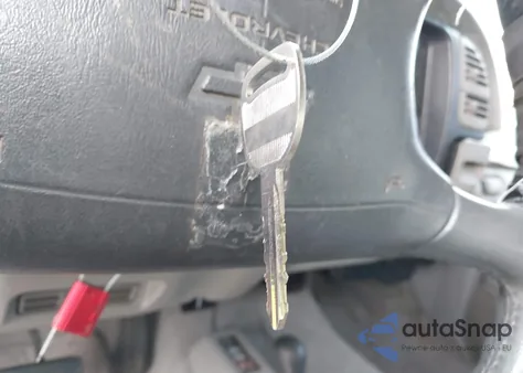 1995 Chevrolet Tahoe K1500 z USA, uszkodzony, nr VIN 1GNEK18K0SJ310259